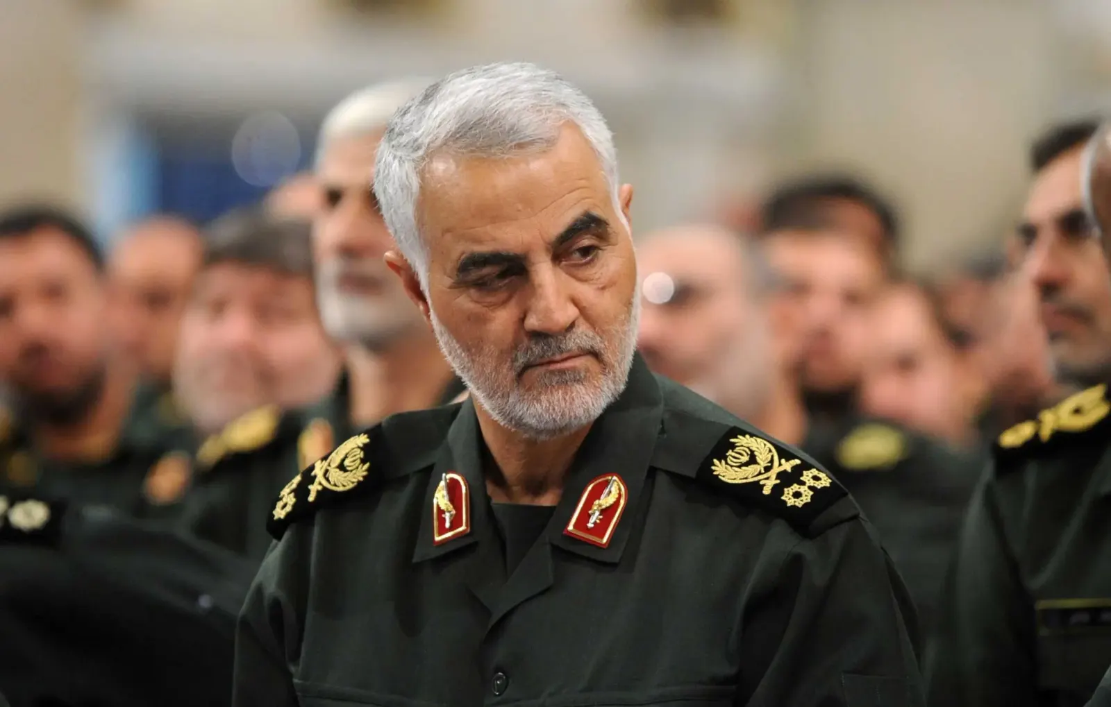 قاسم سليماني.. المسؤول الإيراني المتسبب في إلغاء مباراة سباهان والاتحاد