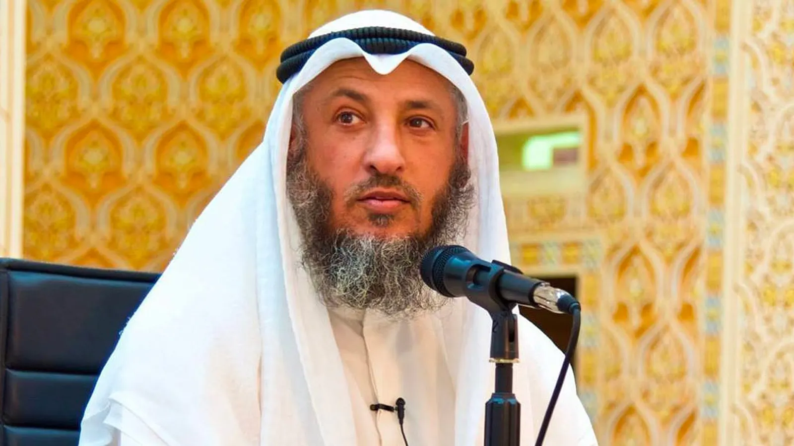 وصف جابر بن حيان بالشخصية الوهمية.. أستاذ تاريخ يرد على عثمان الخميس