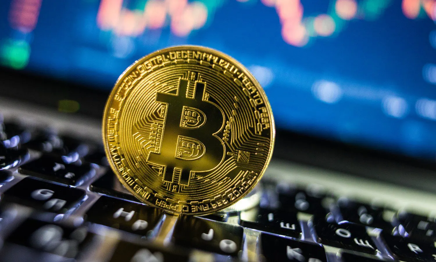 لماذا يُحرّم على المسلمين التعامل بـ «بيتكوين»؟