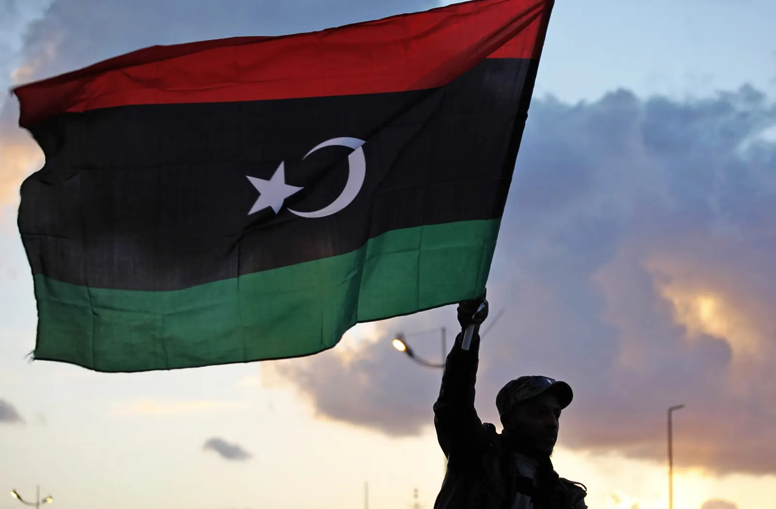 ما أهم القضايا المطروحة في مؤتمر "دعم استقرار ليبيا"؟