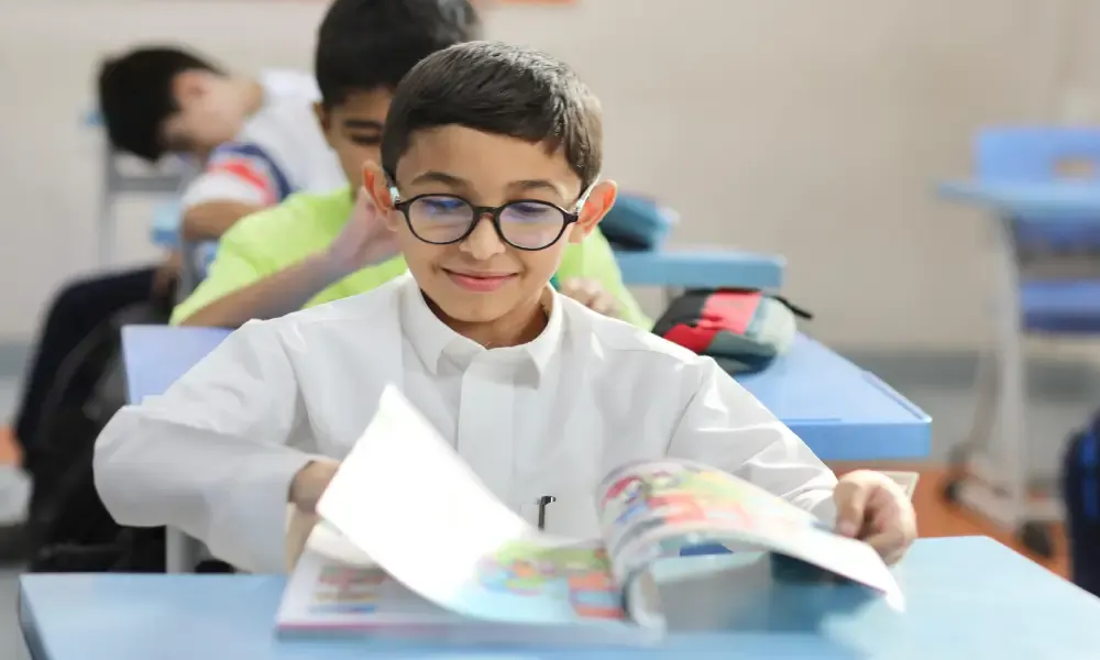 موعد إدراج الذكاء الاصطناعي في جميع مراحل التعليم العام