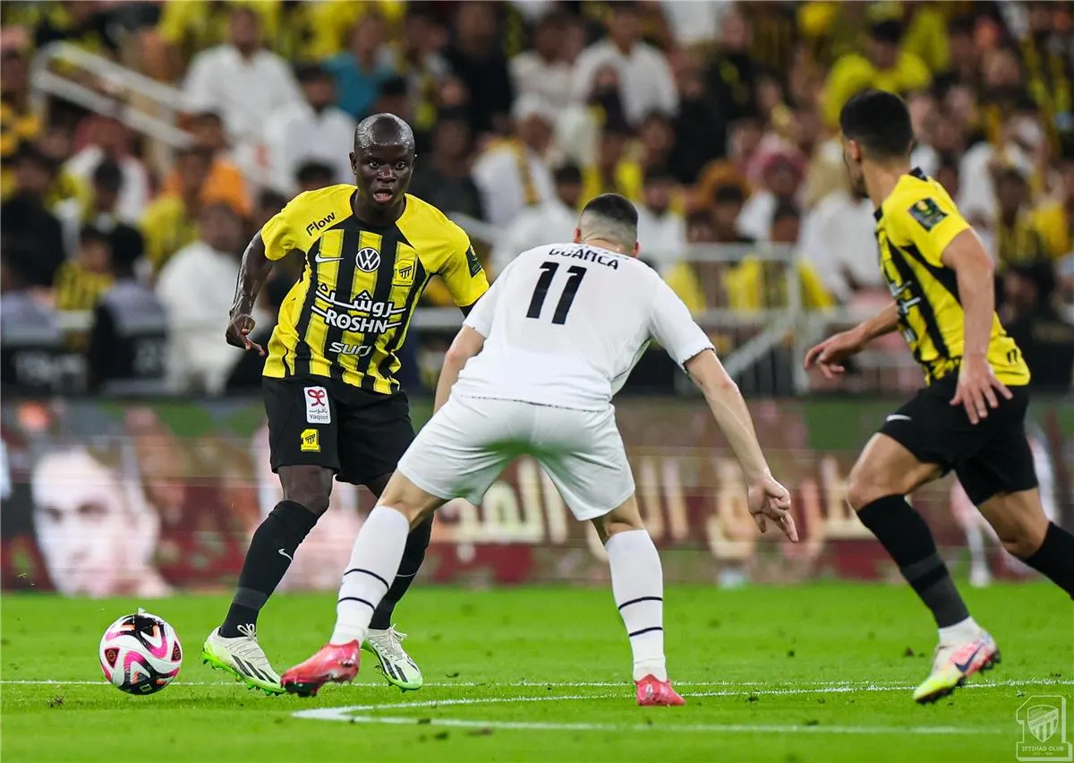 ملخص وأهداف مباراة الاتحاد والشباب (3-2) | ريمونتادا قاتلة تقود الاتحاد إلى نهائي كأس الملك 2025