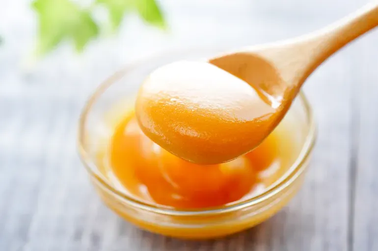 ما هو عسل "مانوكا" وكيف أحدث طفرة في صادرات العسل عالمياً؟