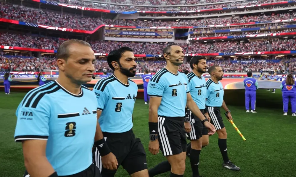 كيف تختار "الفيفا" طواقم حكام كأس العالم للمباريات؟