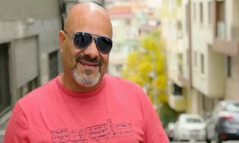 بلال الكبيسي.. من هو منشد "طيور الجنة" الذي توفي عن عمر 55 عامًا؟