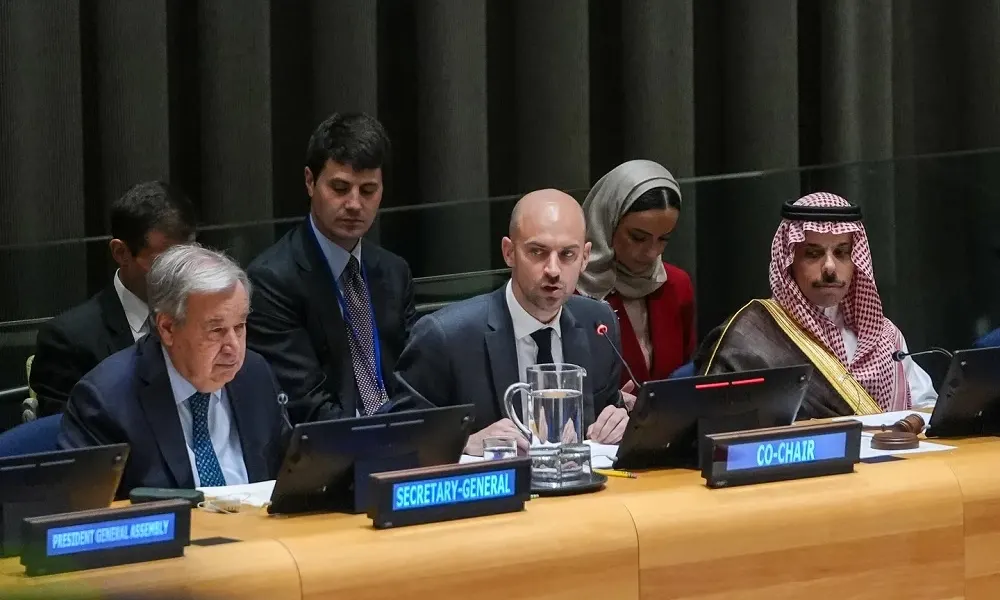 السعودية تعلن اعتماد وثيقة ختامية لمؤتمر حل الدولتين.. فماذا تضمنت؟