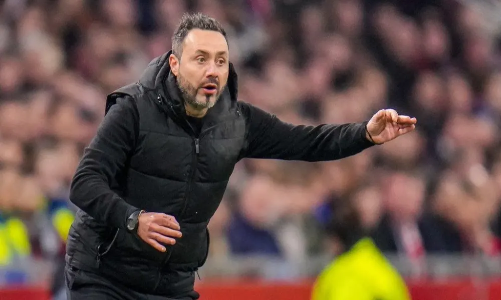 "دي زيربي" مرشح لخلافة "خيسوس" في الهلال