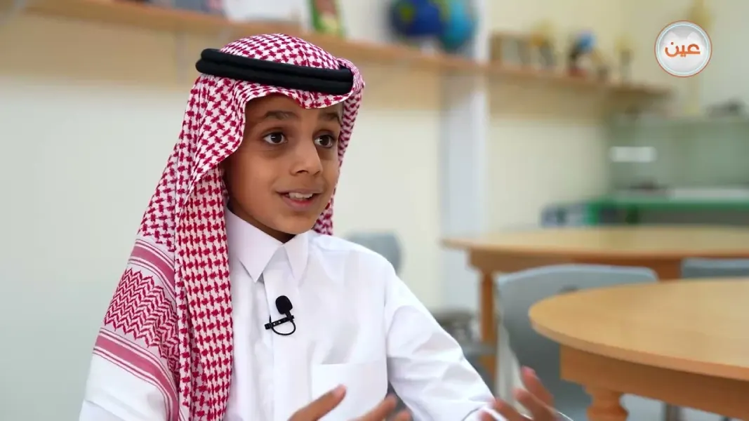 ماذا نعرف عن الفتى الملهم عبدالله الهويشل؟