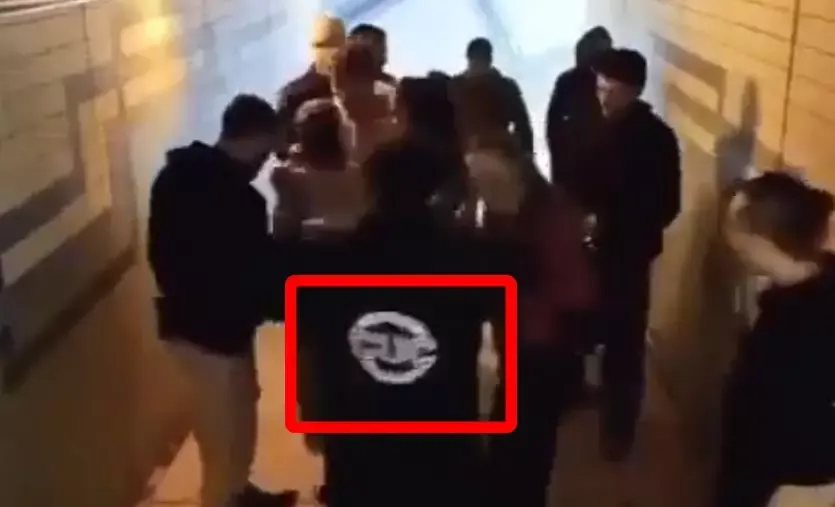 ما حقيقة فيديو هجوم مهاجرين عرب على إسرائيليات في فرنسا؟
