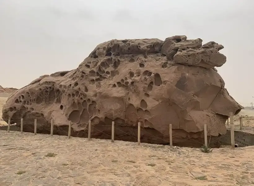 قصيباء والجواء: صخرة عنترة الشاهدة على أشهر قصة حب