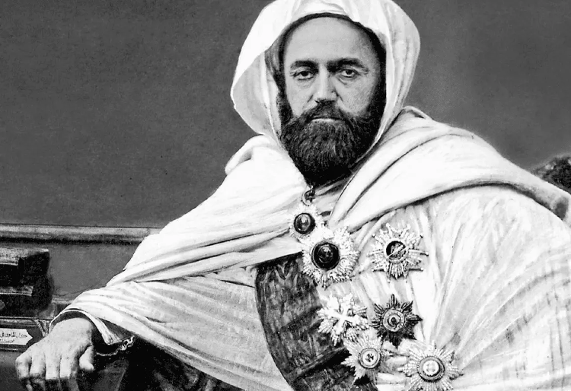 عبد القادر الجزائري.. حكاية مقاوم الفرنسيين ومؤسس دولة الجزائر الحديثة
