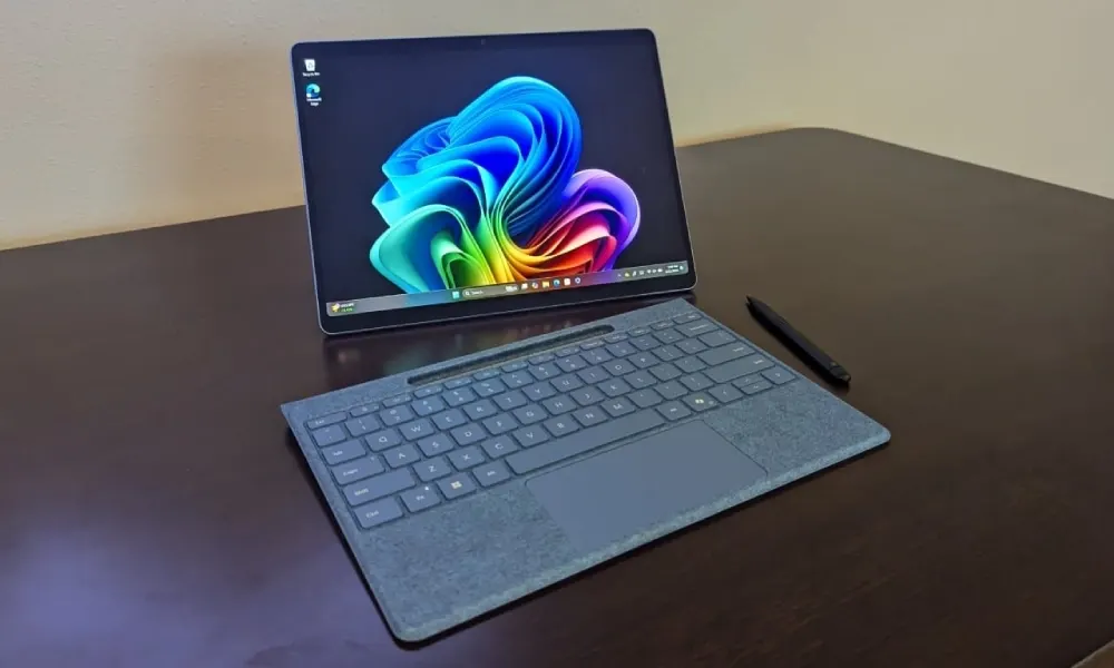 "مايكروسوفت" تستعد لإطلاق تحسينات لحواسيب "surface 7" هذا الشهر