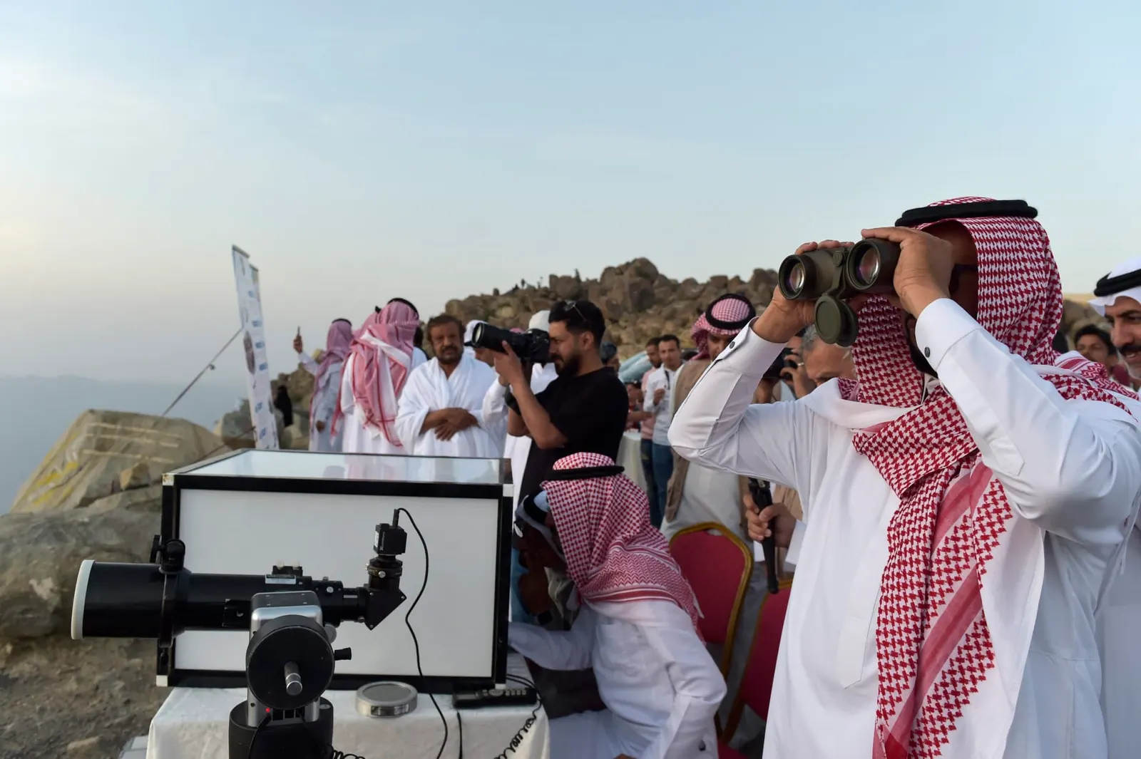 متى رمضان 2025؟.. موعد استطلاع هلال الشهر الفضيل