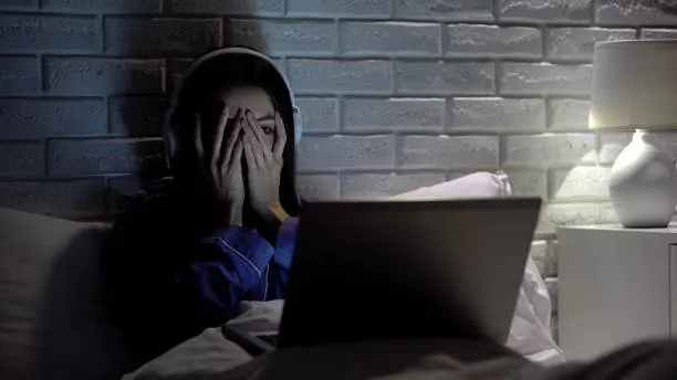 كيف تساعدنا أفلام الرعب في التعامل مع الحياة الواقعية؟