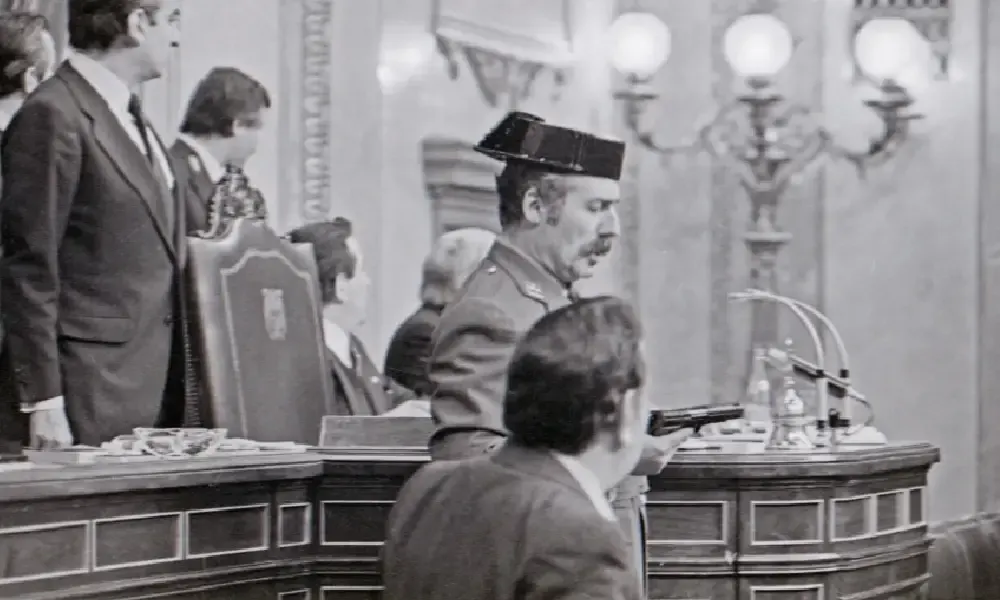 وفاة أنطونيو تيجيرو قائد الانقلاب الفاشل في إسبانيا عام 1981