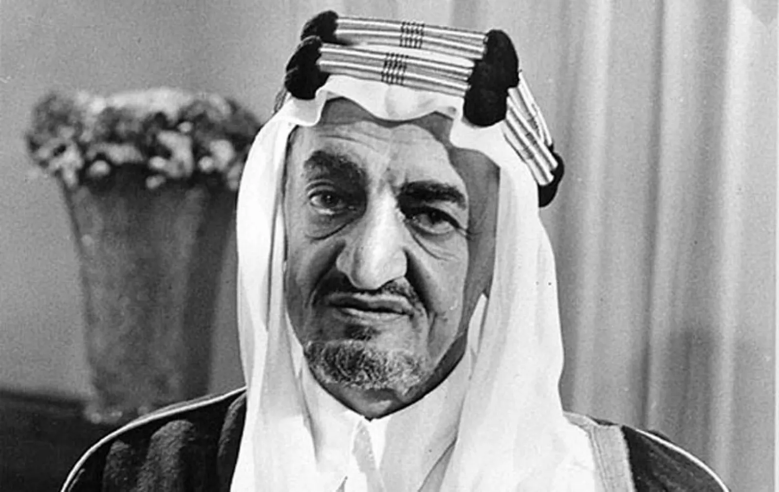 دبلوماسي سنغالي يروي قصة "ساعة" أهداها له الملك فيصل قبل 51 عامًا
