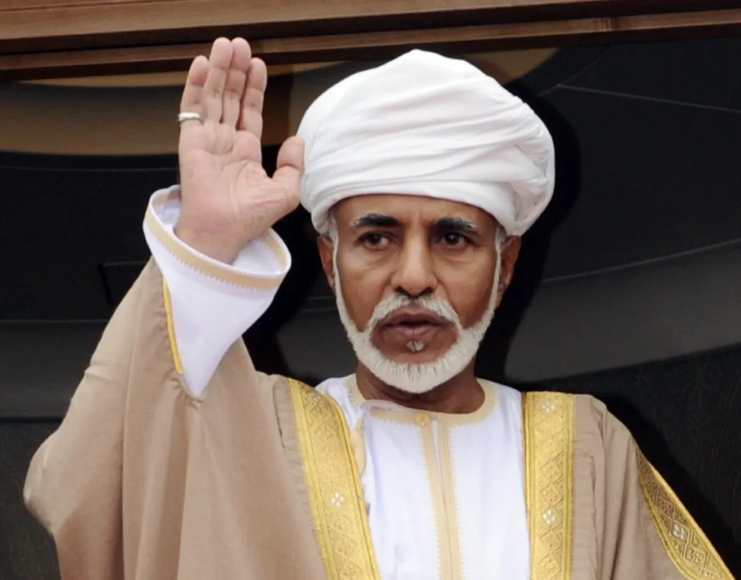 صديق الجميع.. محطات من حياة السلطان قابوس في ذكرى وفاته