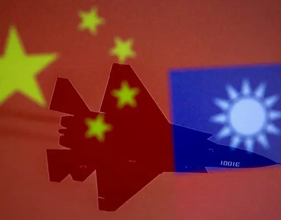 حرب وشيكة بين الصين وتايوان  
