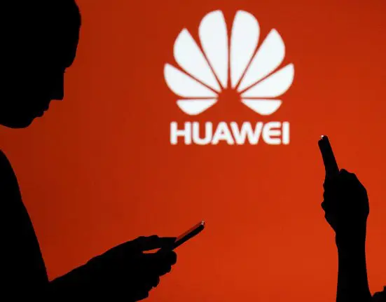 كيف تتفادى Huawei عقوبات