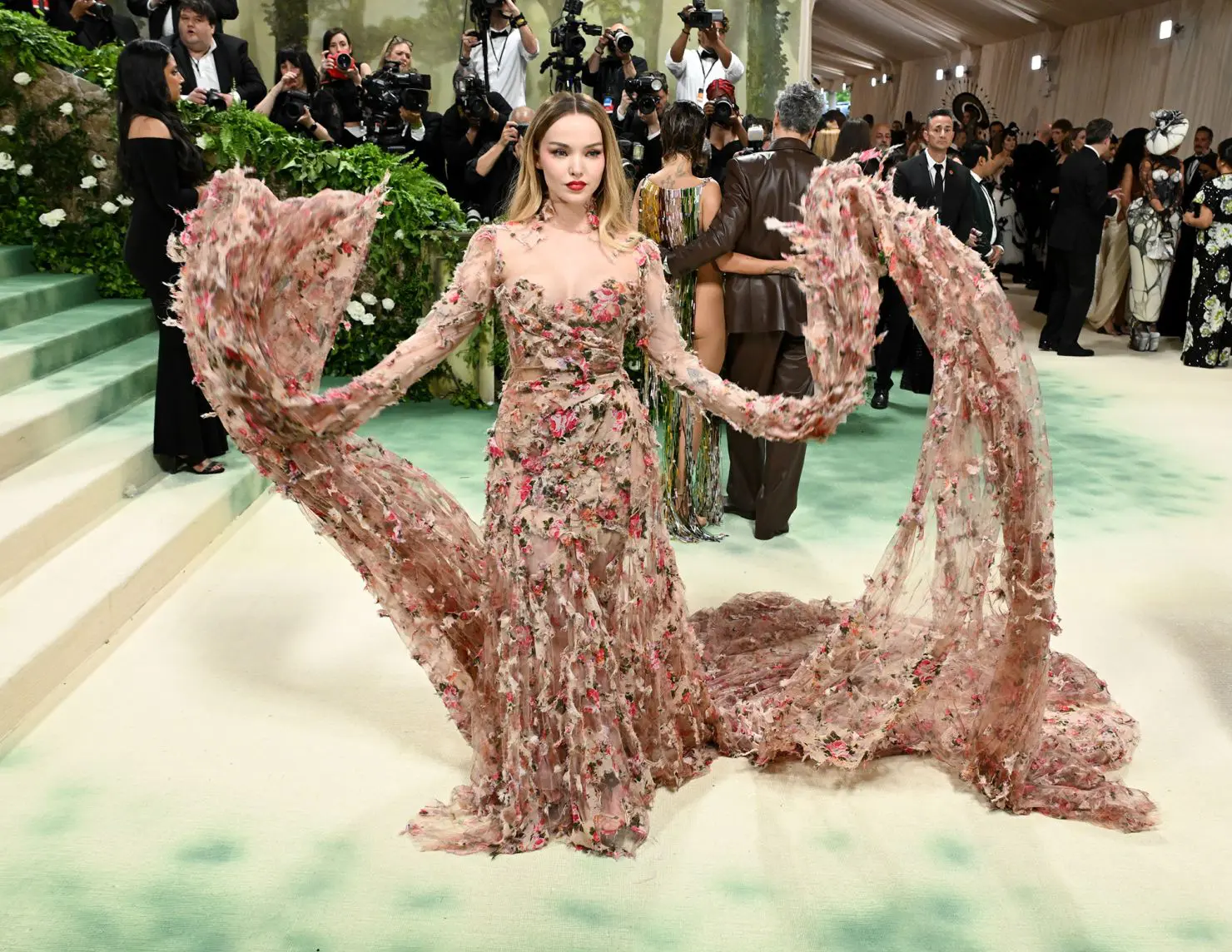 بالصور.. أغرب الأزياء من حفل Met Gala 2024