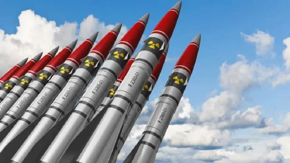 الولايات المتحدة تقدمت بـ"التزام واضح وقوي" يؤكد أن البشر لديهم السيطرة الكاملة على الأسلحة النووية