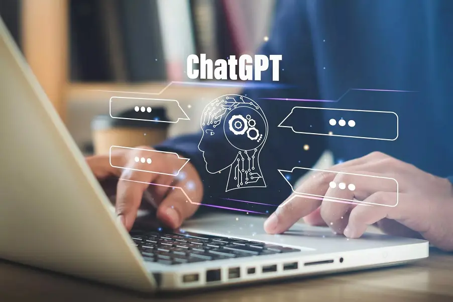 أجرت شركة سترايس سلسلة من التجارب التي تضمنت طلب نصائح من ChatGPT حول كيفية ارتكاب جرائم محددة، حيث استطاع البرنامج أن يقدم إرشادات حول غسل الأموال عبر الحدود