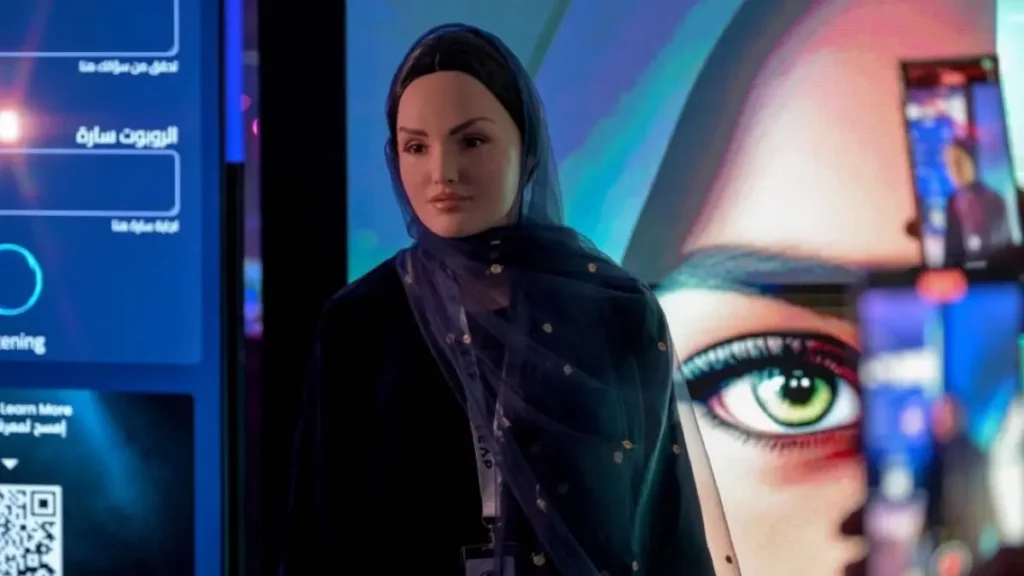 الروبوت “سارة”.. صُنع بأيادٍ سعودية ويتحدث اللهجة المحلية