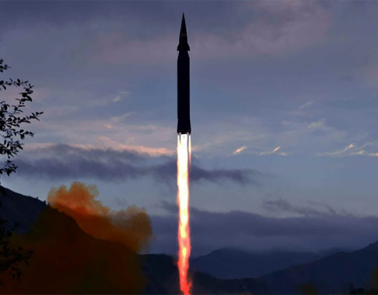 اختبرت كوريا الشمالية صاروخًا