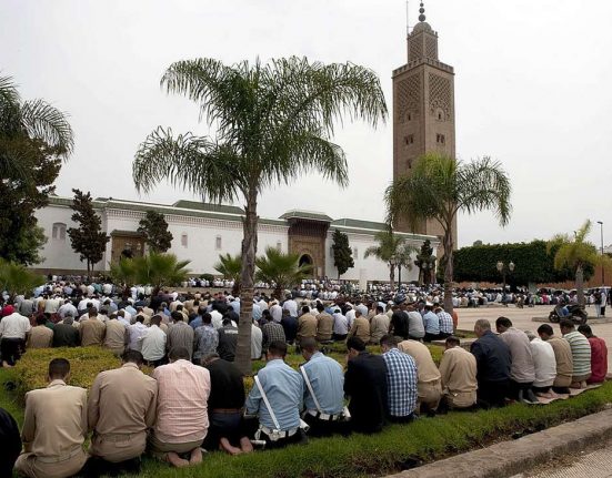 قانون تجريم الإفطار في نهار رمضان