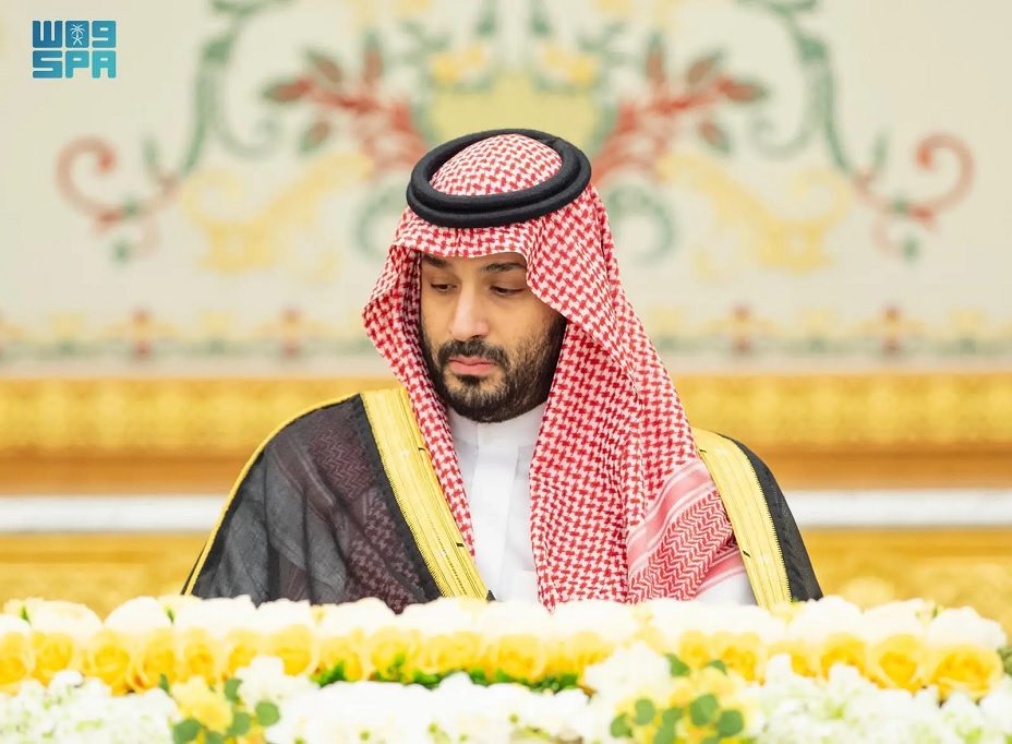 ترأس الأمير محمد بن سلمان بن عبدالعزيز آل سعود، ولي العهد رئيس مجلس الوزراء، اليوم الثلاثاء، جلسة مجلس الوزراء في الرياض، حيث اطلع في بداية الجلسة على فحوى الاتصال الهاتفي الذي تلقاه من دولة رئيس مجلس الوزراء في جمهورية العراق محمد شياع السوداني، وعلى مضمون استقباله لوزير خارجية الولايات المتحدة الأمريكية أنتوني بلينكن