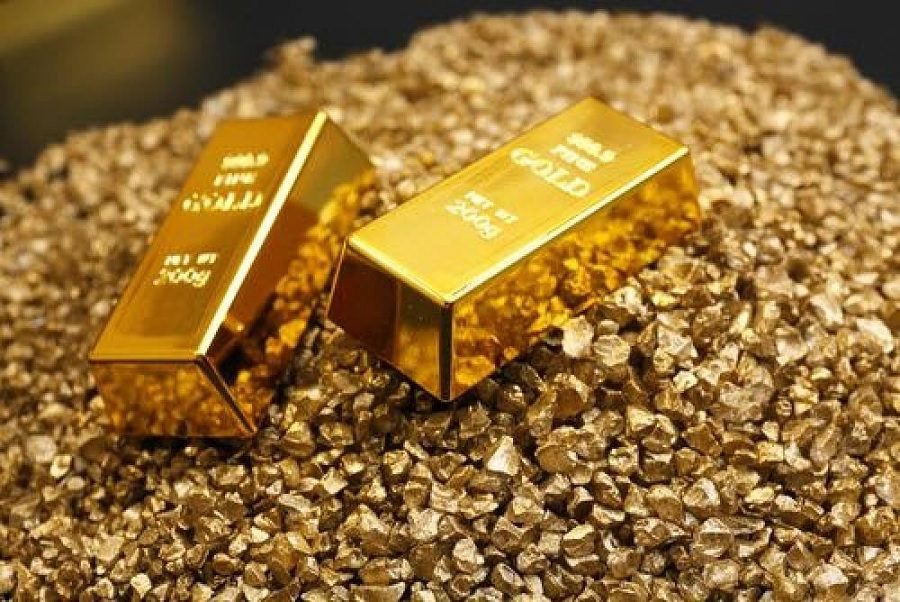 في المعاملات الفورية، استقر سعر الذهب عند 2693.80 دولار للأوقية، بعدما سجل أعلى مستوى منذ 25 نوفمبر في وقت سابق من الجلسة