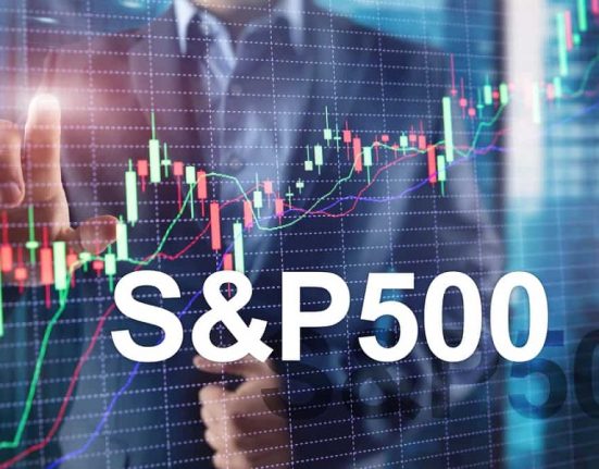 خلال العشرين عامًا الماضية، شهدت الأسواق المالية نموًا ملحوظًا، حيث حقق مؤشر S&P 500 متوسط عائد سنوي بلغ 10.4% بين عامي 2005 و2024، ومع ذلك، تمكنت بعض الشركات من تحقيق أداء استثنائي، متفوقةً على المؤشر العام بفارق كبير، مما جعلها ضمن قائمة أفضل الأسهم أداءً على المدى الطويل