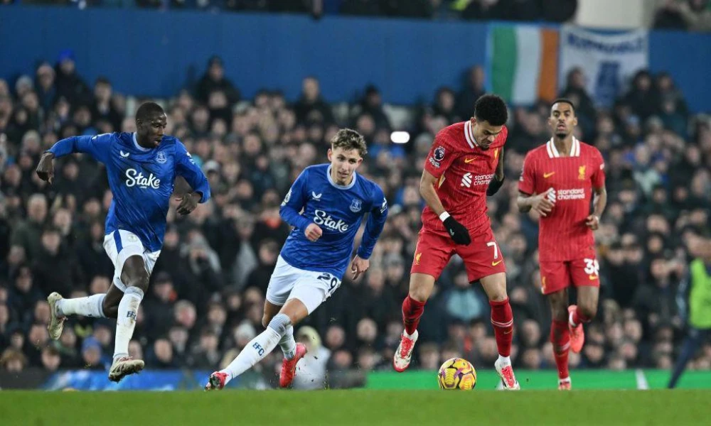 مباراة ليفربول وإيفرتون