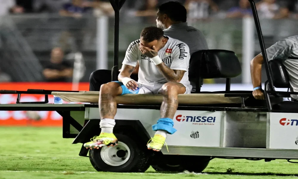 نيمار دا سيلفا لاعب سانتوس
